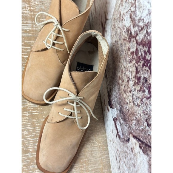 VTG Aldora Chukka Boot Suede Leather Heeled Spain 8.5 B Square Toe - Picture 2 of 8